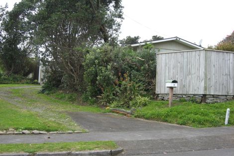 Photo of property in 21 Dixon Street, Oakura, 4314