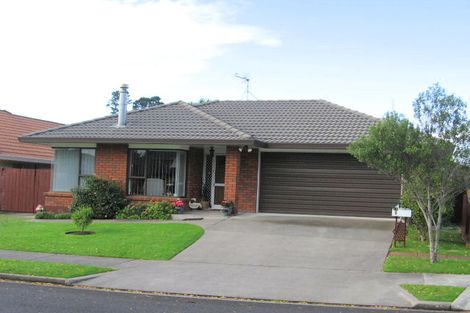 Photo of property in 1/15 Solana Court, Botany Downs, Auckland, 2010