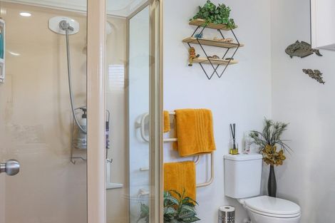 Photo of property in 19 Edgewater Grove, Whakatane, 3120