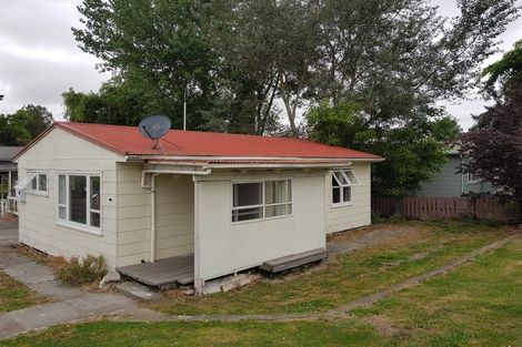 Photo of property in 23 Great North Road, Waipawa, 4210
