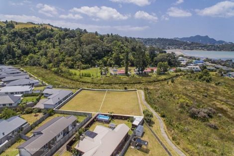 Photo of property in 305 Cook Drive, Whitianga, 3510