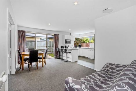 Photo of property in 2/332 Harewood Road, Bishopdale, Christchurch, 8053