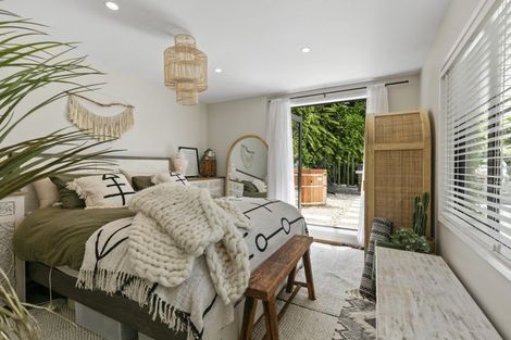 Photo of property in 85 Maungaraki Road, Korokoro, Lower Hutt, 5012