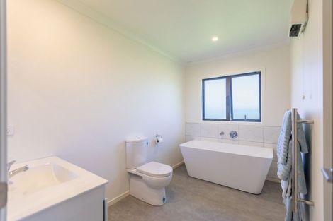 Photo of property in 1 Elm Place, Tikipunga, Whangarei, 0112
