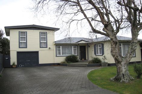 Photo of property in 3 Miles Crescent, Wainuiomata, Lower Hutt, 5014