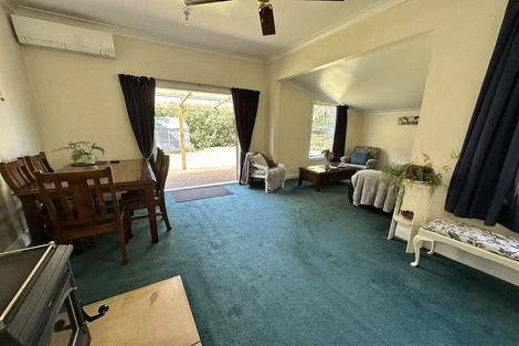 Photo of property in 82 Lower Lake Road, Leeston, 7683