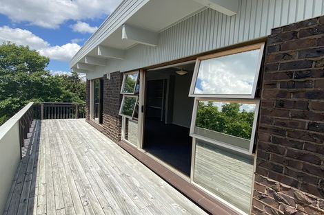 Photo of property in 6 Barnhill Crescent, Pahurehure, Papakura, 2113