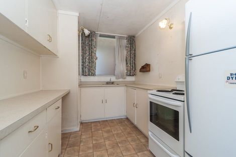 Photo of property in Mccallister Heights, 3/381 Adelaide Road, Newtown, Wellington, 6021