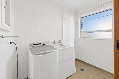 Photo of property in 42 Egmont Street, Hawera, 4610