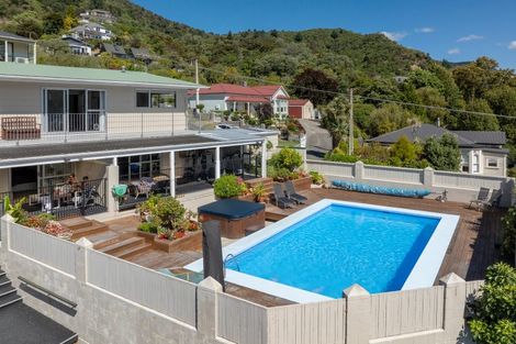 Photo of property in 4a Rutland Street, Picton, 7220