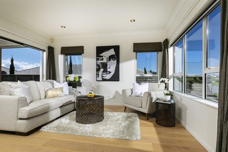 Photo of property in 31 Discovery Drive, Gulf Harbour, Whangaparaoa, 0930