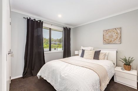 Photo of property in 46 Martingale Drive, Whitby, Porirua, 5024