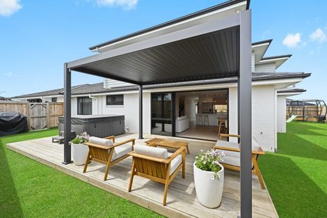 Photo of property in 3 Miharo Crescent, Flagstaff, Hamilton, 3210