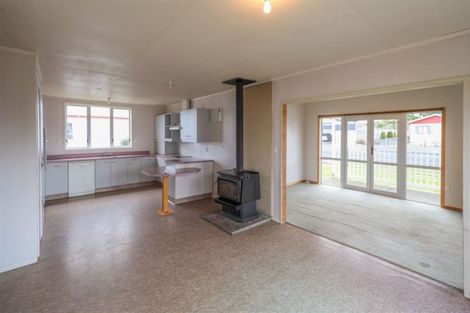 Photo of property in 162 Hakanoa Street, Huntly, 3700
