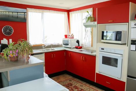 Photo of property in 17 Tay Street, Oamaru North, Oamaru, 9400