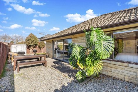 Photo of property in 2/18 Peer Street, Upper Riccarton, Christchurch, 8041