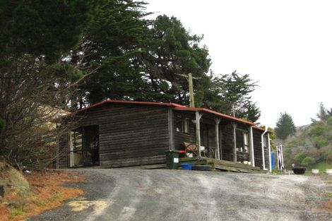 Photo of property in 65 Blanket Bay Road, Sawyers Bay, Port Chalmers, 9023