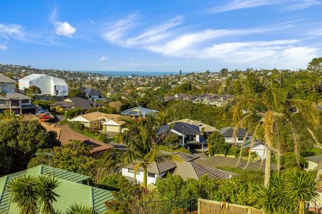 Photo of property in 50 Langana Avenue, Browns Bay, Auckland, 0630