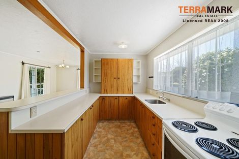 Photo of property in 54 Hartford Crescent, Totara Park, Upper Hutt, 5018