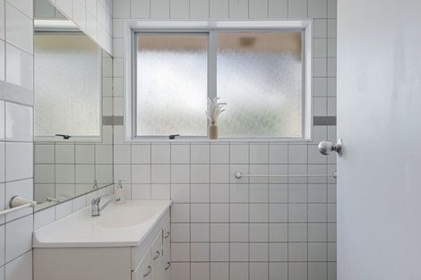 Photo of property in 68 Meadowvale Drive, Levin, 5510