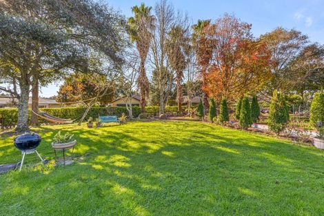 Photo of property in 14 Station Road, Huapai, Kumeu, 0810