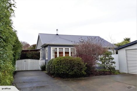 Photo of property in 43 Pitcairn Crescent, Bryndwr, Christchurch, 8053