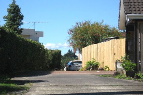 Photo of property in 1/148 Arran Road, Browns Bay, Auckland, 0630