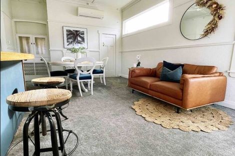 Photo of property in 35 Thackeray Street, Hamilton Lake, Hamilton, 3204