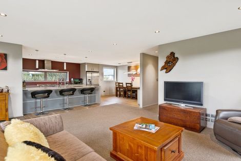 Photo of property in 28 Springwater Avenue, Northwood, Christchurch, 8051