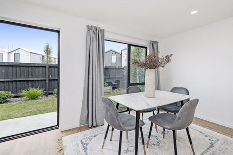 Photo of property in 12 Miromiro Street, Broomfield, Christchurch, 8042