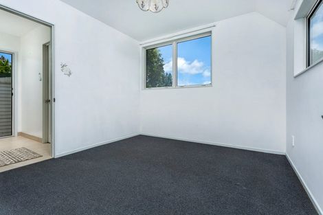 Photo of property in 44a Waverley Avenue, Glenfield, Auckland, 0629