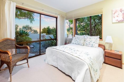 Photo of property in 33b Tiri Road, Manly, Whangaparaoa, 0930