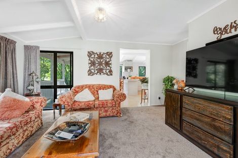 Photo of property in 2162 State Highway 16, Helensville, 0875