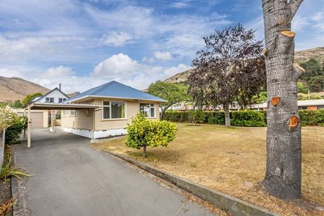 Photo of property in 253 Port Hills Road, Heathcote Valley, Christchurch, 8022