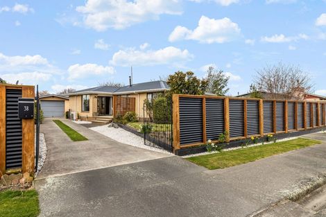 Photo of property in 38 Boston Avenue, Hornby, Christchurch, 8042