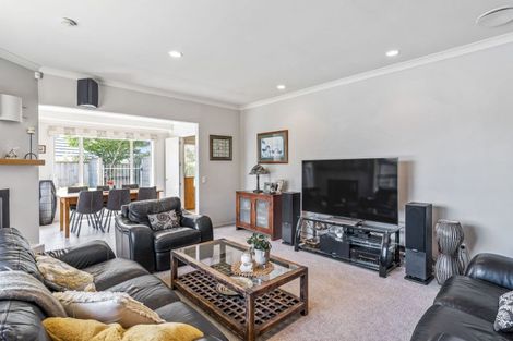 Photo of property in 12 Regent Drive, Paraparaumu Beach, Paraparaumu, 5032