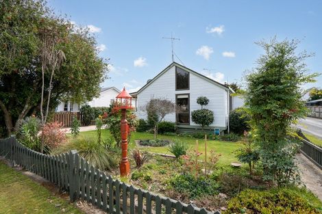 Photo of property in 42 Williams Street, Cambridge, 3434