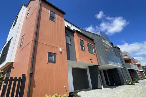 Photo of property in 20b Gilliam Street, New Lynn, Auckland, 0600