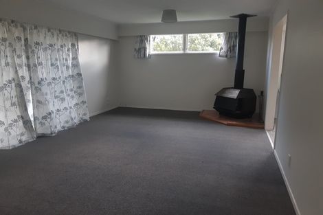 Photo of property in 9 Hardie Grove, Featherston, 5710