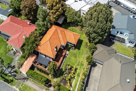 Photo of property in 63 Whiteley Street, Moturoa, New Plymouth, 4310