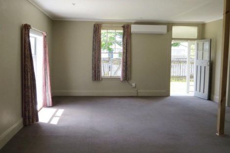 Photo of property in 8 Arawa Street, Welbourn, New Plymouth, 4312