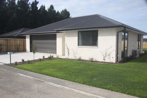 Photo of property in 69d Hilton Drive, Amberley, 7410