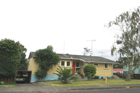 Photo of property in 21 Hellyers Street, Birkdale, Auckland, 0626