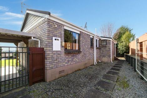 Photo of property in 64 Resolution Road, Welcome Bay, Tauranga, 3112