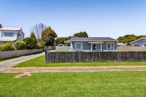 Photo of property in 64 Ketemarae Road, Normanby, Hawera, 4614