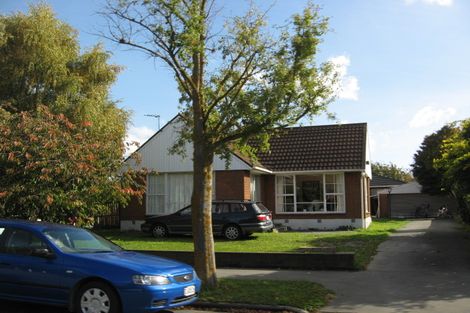 Photo of property in 48 Solway Avenue, Ilam, Christchurch, 8041