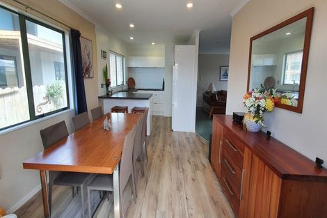 Photo of property in 130 Bream Bay Drive, Ruakaka, 0116