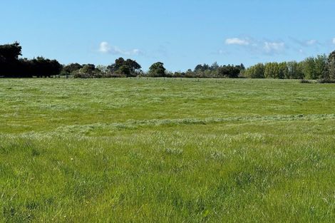 Photo of property in 33 Mckellar Road, Seaward Bush, Invercargill, 9871