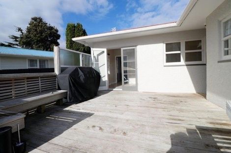 Photo of property in 68 Purnell Street, College Estate, Whanganui, 4500