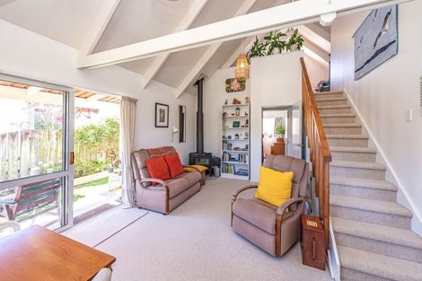 Photo of property in 6a Nikau Street, Tawhero, Whanganui, 4501